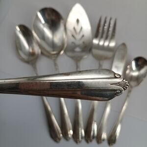 7X Serving Rogers Starlight Pie Fork Spoons Spreader Silverplate International